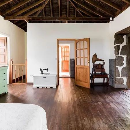 Matos, Canarian House In Alpesi faház