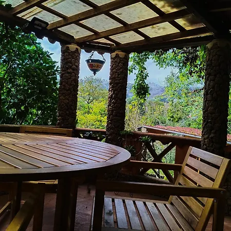 Alpstuga Matos, Canarian House In